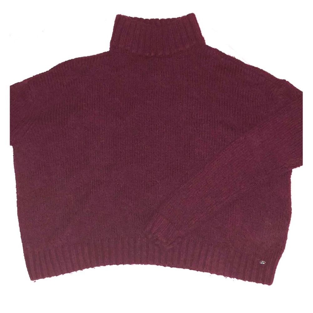 American Eagle Burgundy Sweater